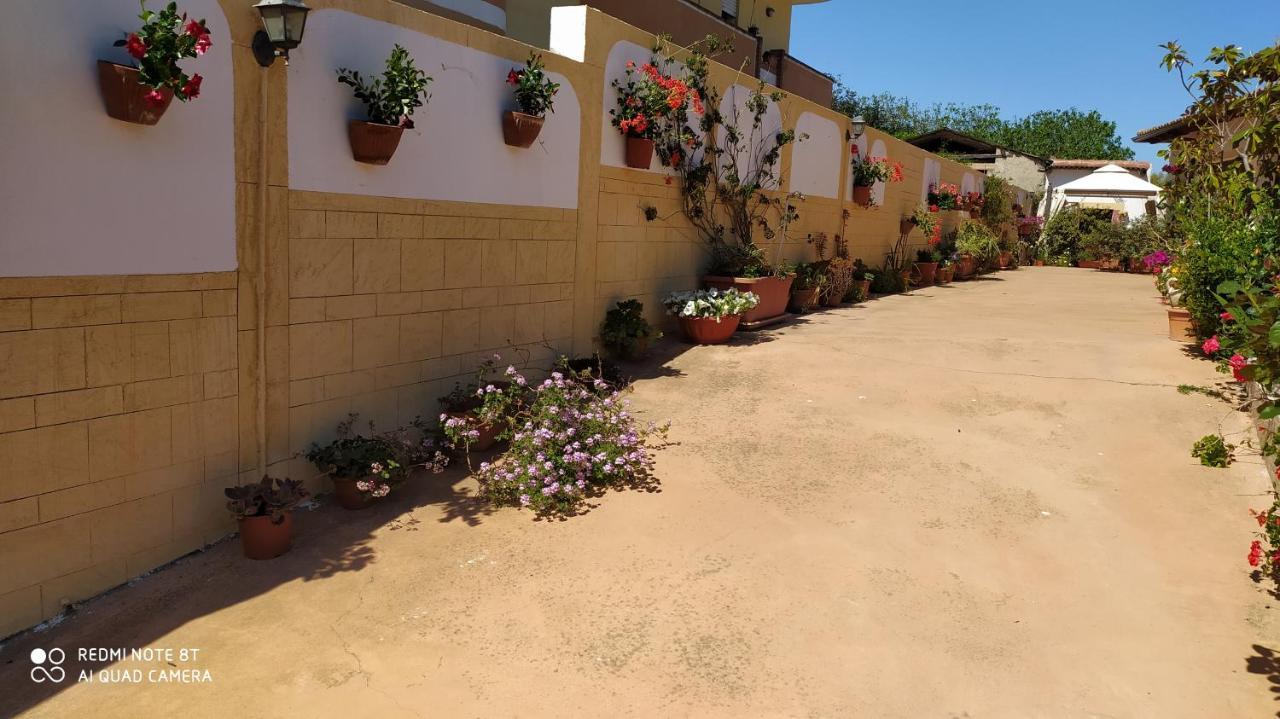 Bed and Breakfast I Giganti Riola Sardo Exterior foto